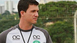 Maurício Barbieri é o técnico do Esmeraldino | Divulgação/Goiás EC