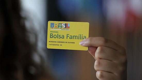 Imagem Pagamentos do Bolsa Família começam nesta semana; veja datas e quem recebe