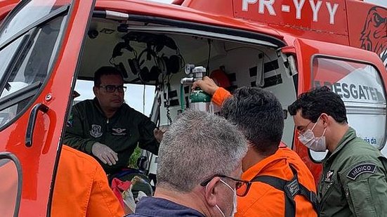 Imagem Motociclista fica gravemente ferido após colidir com caminhão, na cidade de Pilar