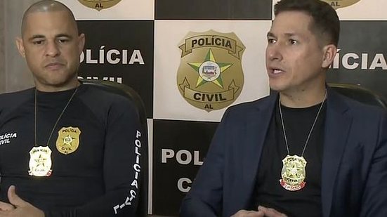 Delegados Sidney Tenório e Igor Diego (à direita) participaram da coletiva | Reprodução/TV Pajuçara