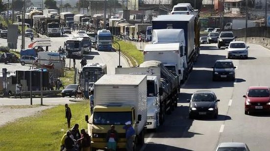 Exigência é prevista no Código de Trânsito | Foto: Thomaz Silva / Agência Brasil