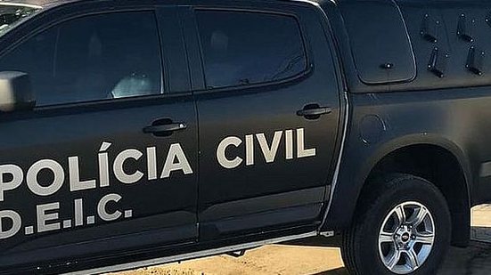 Foragido foi localizado e preso por policiais civis da Divisão Especial de Investigações e Capturas (Deic) | Foto: Arquivo / PC