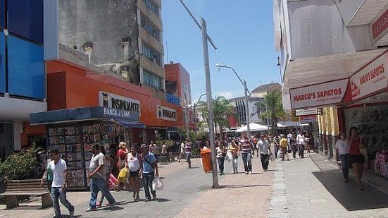 A maioria dos supermercados e shoppings abrirá normalmente. | Arquivo TNH1