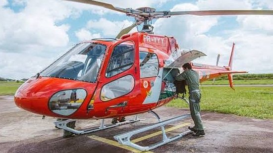 Helicóptero foi utilizado para prestar os primeiros socorros às vítimas na BR-104 | Samu