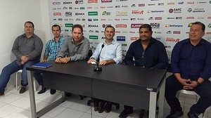 Anderson Lopes, Higor Rafael, Celso Marcos, Ivens Leão, Moisés Machado e Fabiano Leão (Foto: Nasário Silva/Rádio Pajuçara FM)