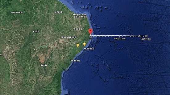 Pesquisadores dizem que a hipótese mais provável é que o óleo tenha vindo de uma região entre 500 e 1000 km da costa dos estados de Pernambuco e Paraíba | Google Maps