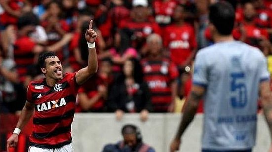 Henrique Dourado voltou a marcar com a camisa rubro-negra | Futebol Interior