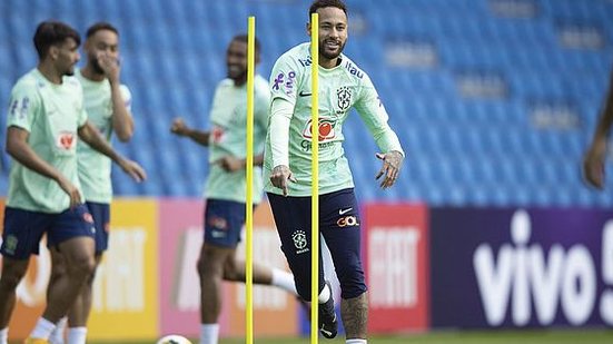 Técnico Tite testa quinteto ofensivo na partida que começa às 15h30 | Foto: Lucas Figueiredo/CBF