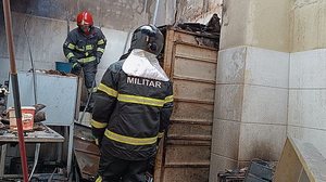 Chamas foram controladas por populares | Foto: Cortesia / Ascom Bombeiros