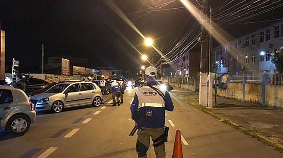 Lei Seca foi realizada na Avenida Dona Constança | Cortesia / BPTran