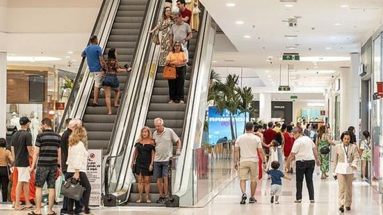 Lojas dos shoppings e do Centro da capital vão abrir no feriado | Foto: Divulgação