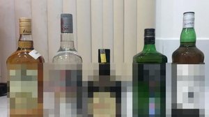 Número de apreensões de bebidas alcoólicas falsificadas tem aumentado em todo o país e coloca em risco a saúde e a vida da população | Foto: Divulgação / Polícia Científica