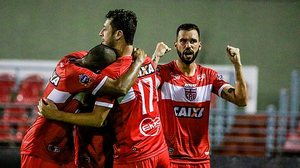 CRB tenta emplacar segunda vitória consecutiva contra o São Bento para se afastar da zona da degola | Pei Fon / Portal TNH1