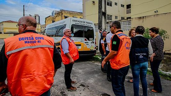 Imagem Pinheiro: moradores de área de risco devem sair antes da quadra chuvosa