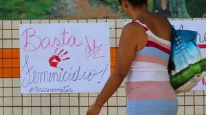 Em média, quatro mulheres morrem por dia vítimas de feminicídio | Foto: Fabio Rodrigues-Pozzebom/ Agência Brasil