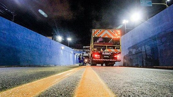 Sinalização na Avenida Leste Oeste começou a ser feita | Secom Maceió