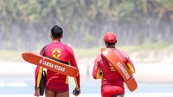 Imagem Jovem morre após se afogar na praia de Lagoa do Pau, em Coruripe