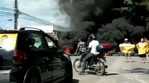 Moradores pedem melhorias para o bairro | Reprodução / Vídeo