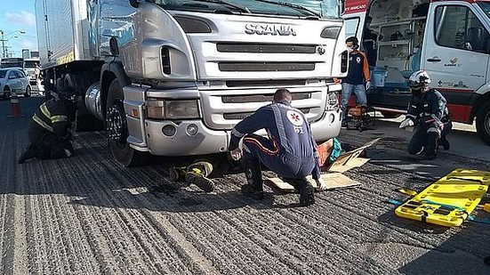 Imagem Homem que foi arrastado por carreta não resiste a ferimentos e morre no HGE