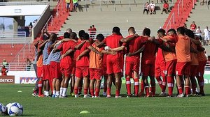 Elenco do CRB volta ao Rei Pelé para estrear na Série B | Pei Fon / TNH1