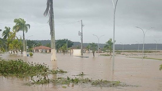 Imagem Chuvas afetam abastecimento d'água em várias regiões; confira as cidades