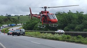 Imagem Motorista fica ferido após capotar veículo na BR-101, em Rio Largo