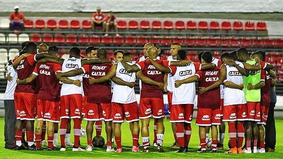 CRB tenta se recuperar na Série B do Campeonato Brasileiro | Pei Fon / Portal TNH1