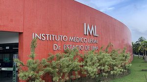 O corpo foi recolhido pelo IML | Crédito: Assessoria