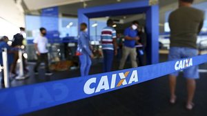 Imagem Auxílio Emergencial: Caixa credita R$ 1,3 bi para 3,2 milhões de beneficiários do ciclo 4 nascidos em fevereiro