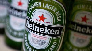 Imagem CEO da Heineken prevê 8 mil demissões por impacto da pandemia