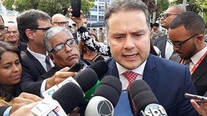 Governador assumiu Estado por mais quatro anos | TNH1