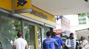 Bancos reabrem hoje a partir do meio-dia | Foto: Marcelo Carmago / Agência Brasil