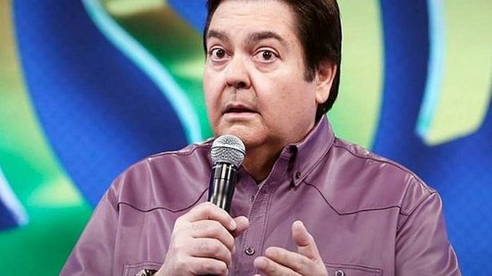 Imagem Faustão deixa mansão de R$ 40 milhões após filho se mudar para a Suíça