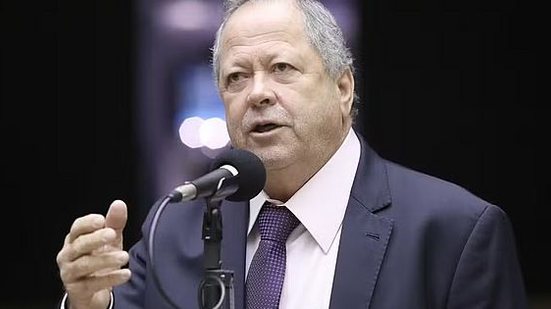 Deputado Chiquinho Brazão (sem partido-RJ) durante sessão na Câmara em 13/03/2024 | Mario Agra / Câmara dos Deputados