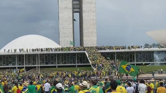 Imagem Moraes manda soltar preso pelos atos golpistas de 8 de janeiro