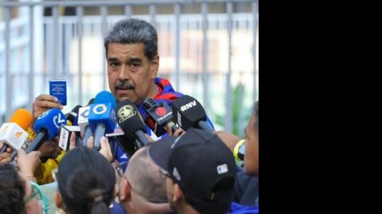 De acordo com a apuração do conselho eleitoral, Maduro venceu 51,21 % dos votos, contra os 44,2 % do seu adversário, o antigo diplomata Edmundo González Urrutia. | Foto: Reprodução / Instagram