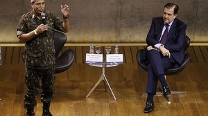 General Braga Netto participa de debate sobre a intervenção federal na segurança pública do Rio de Janeiro | Tânia Rêgo/Agência Brasil