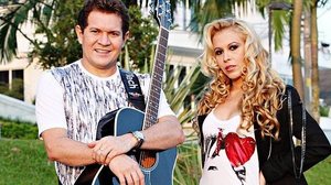 Imagem Arrependido, Ximbinha ouve músicas de Joelma e chora de saudades da ex-mulher