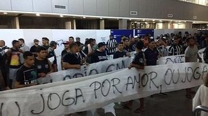 Torcida do Ceará protesta contra os maus resultados do time na Série A | Reprodução