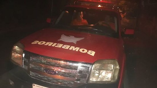 Imagem Em meio à chuva e aos transtornos, equipe do Corpo de Bombeiros é vítima de trote