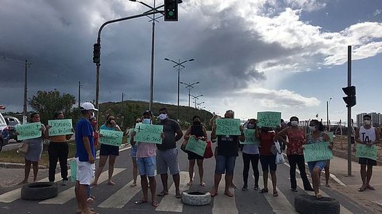 Moradores do São Jorge fazem protesto para cobrar melhorias no transporte coletivo | Foto: Cortesia ao TNH1