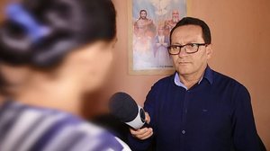 Mãe de garoto conversou com a equipe da TV Pajuçara | Reprodução / TV Pajuçara