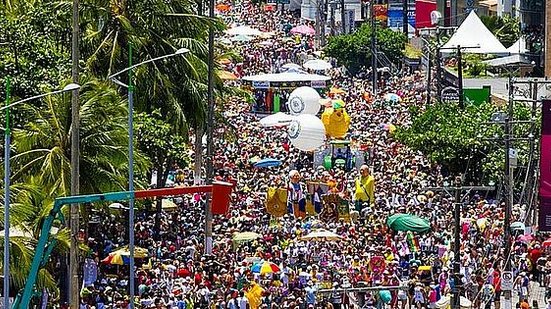 Imagem Maceió anuncia prévias do Carnaval 2022 e mais uma dia de folia para blocos em 2023