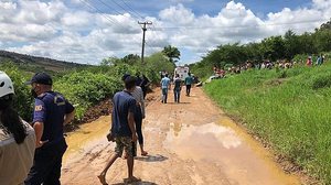 Corpo da mulher que caiu em um buraco durante as chuvas em Garanhuns foi encontrado às margens do Rio Mundaú | Foto: Joab Alves/TV Asa Branca