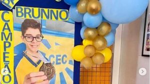 Brunno Matheus já foi homenageado na escola pelo desempenho nos Jogos Estudantis de Alagoas | Foto: Reprodução / Instagram