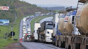 Atendidas as condições, o pagamento das duas primeiras parcelas está previsto para 6 de setembro | Foto: Agência Brasil