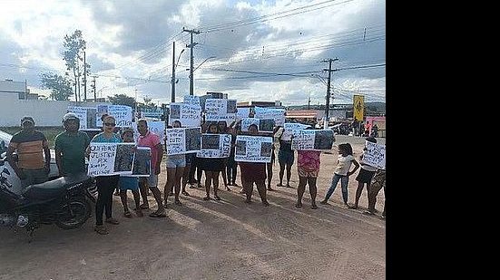 Familiares fizeram um protesto após a morte dos adolescentes | Foto: Cortesia ao TNH1