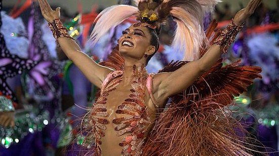 Imagem Dado Dolabella chama Juliana Paes e Claudia Raia de 'rainhas da hipocrisia' no Carnaval