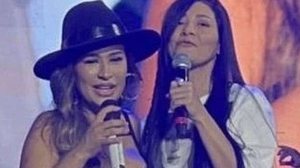 Dois anos após o anúncio do fim da dupla, as irmãs Simone e Simaria voltaram a cantar juntas num palco | Reprodução / Redes sociais