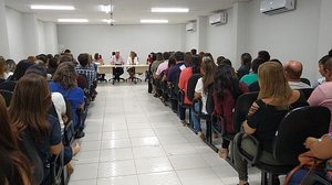 Primeira-dama de Maceió e secretário de Saúde se reúnem para discutir detalhes da campanha. | Ascom SMS